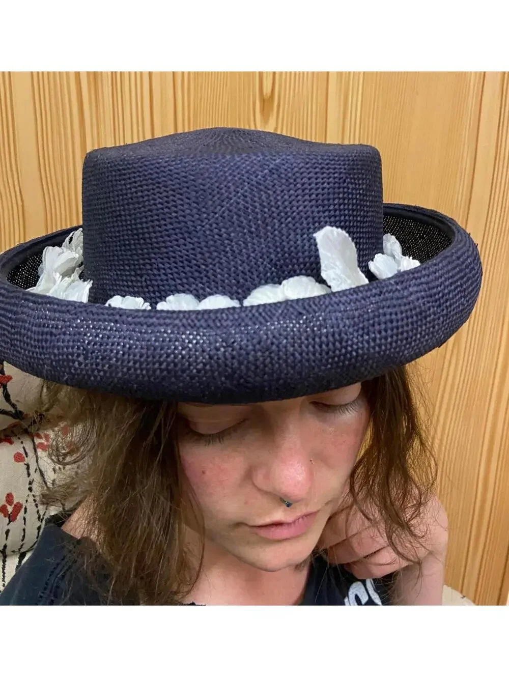 Vintage 1940s–50s Blue Raffia Straw Sculptural Brim Hat - Picture 3 of 8